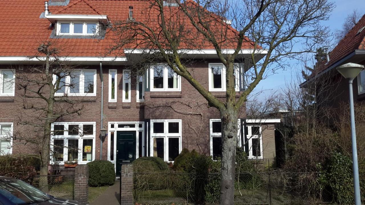 Place 2 Be Bed and Breakfast Eindhoven Esterno foto