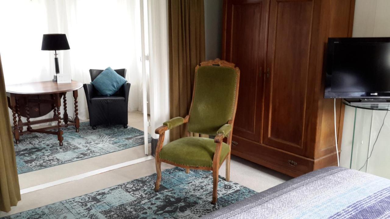 Place 2 Be Bed and Breakfast Eindhoven Esterno foto